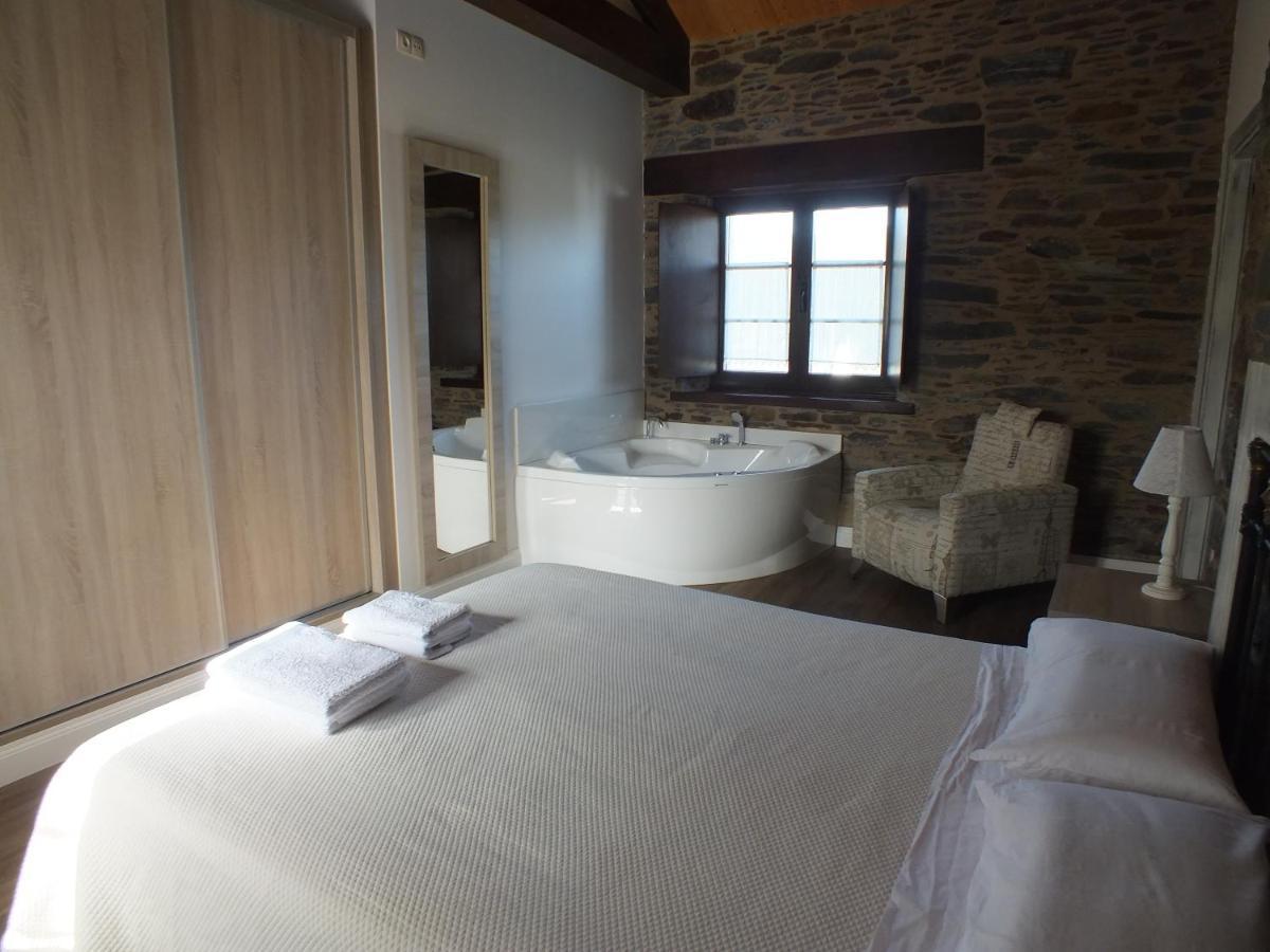 Apartamentos Puerta Del Castro Coana Exteriér fotografie