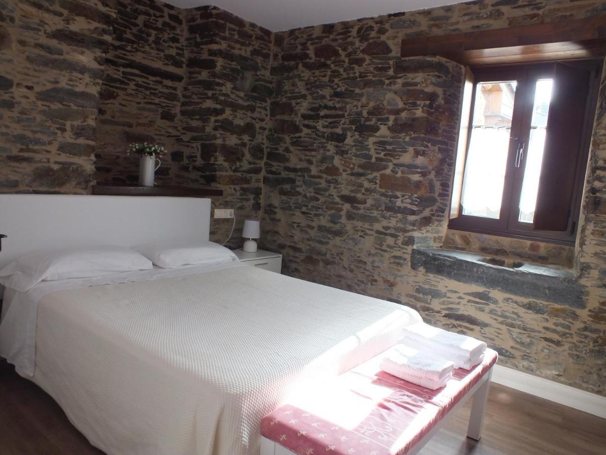 Apartamentos Puerta Del Castro Coana Exteriér fotografie
